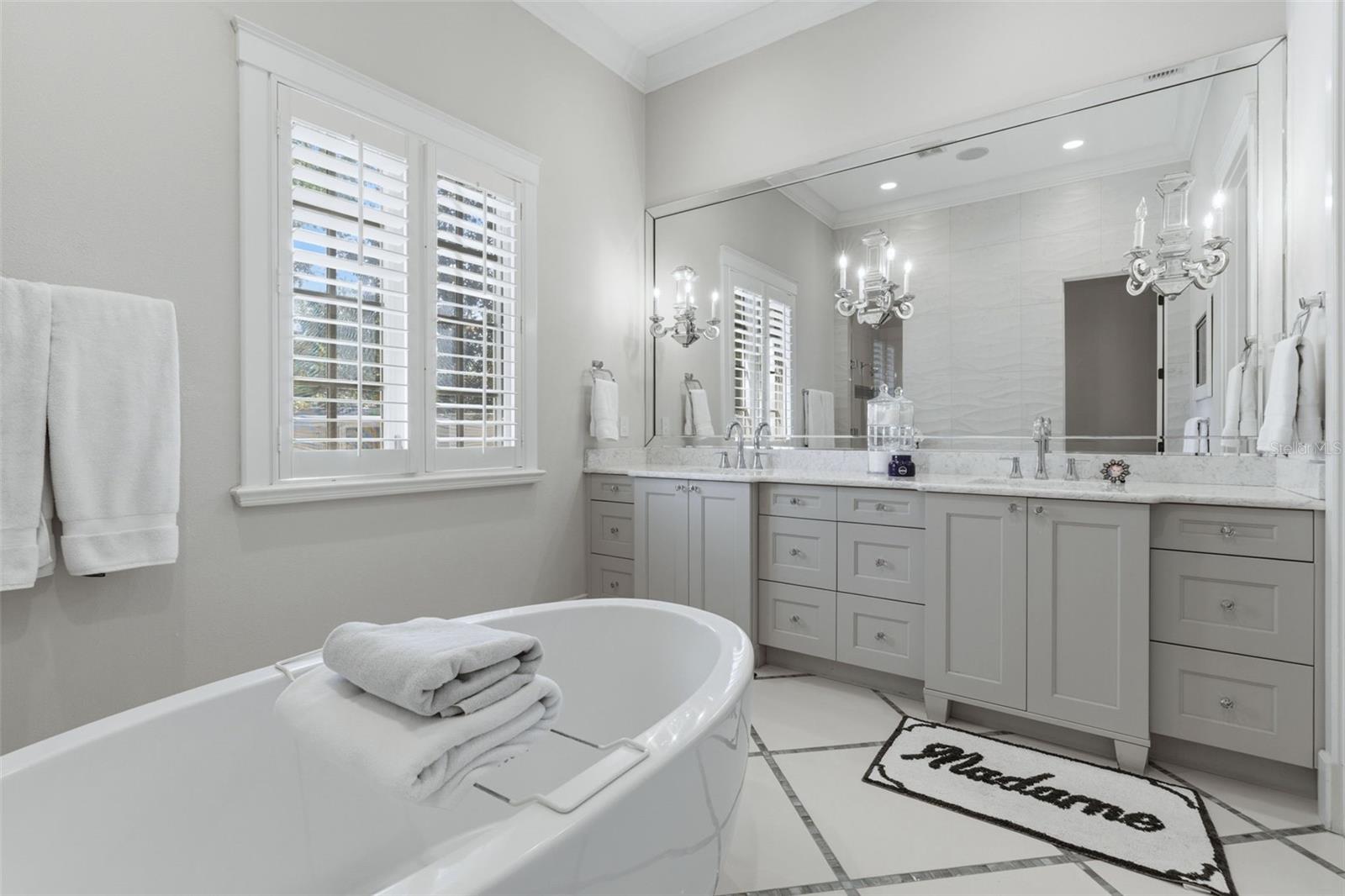 WINDSONG LAKESIDE SEC 02 43/71 - Residential