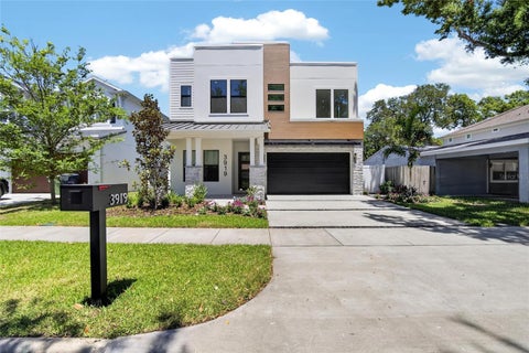 Featured picture for the property TB8389860