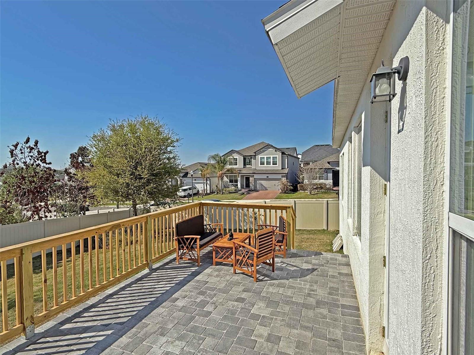 JOHNS LAKE LNDG PH 4 - Residential