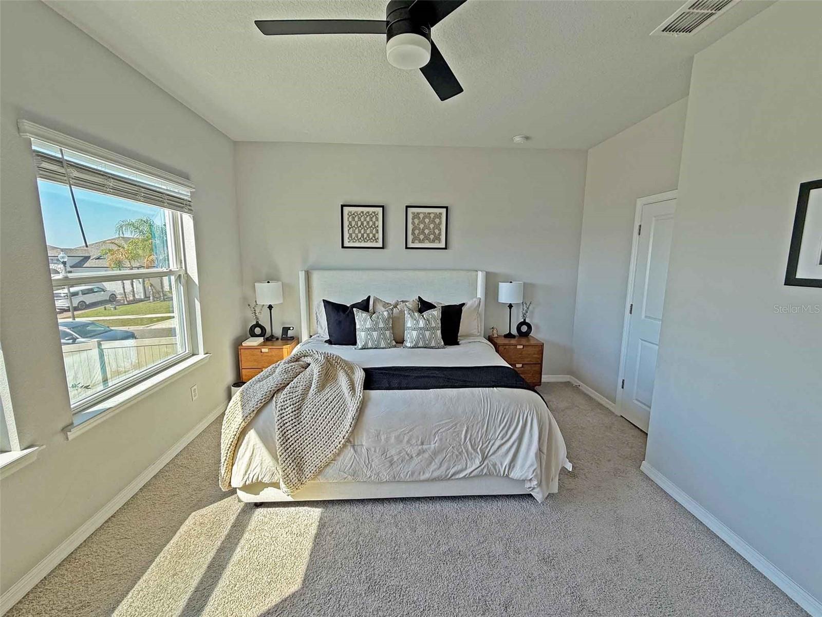 JOHNS LAKE LNDG PH 4 - Residential