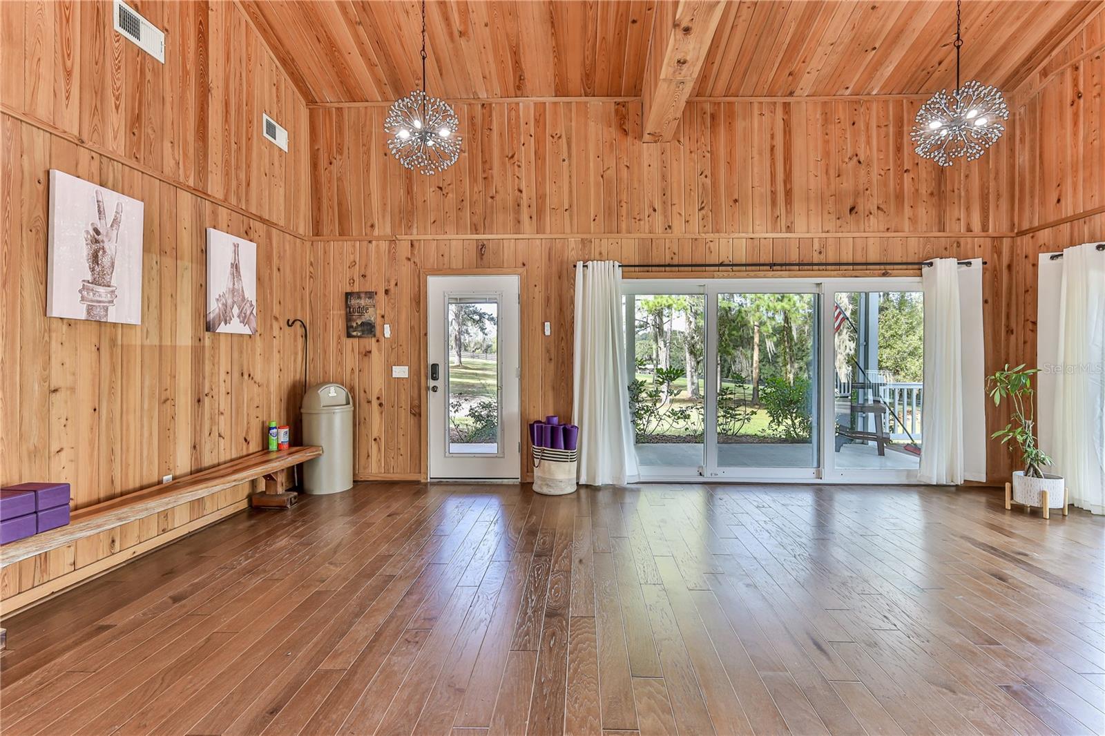 STELNICKI - CLASS 1 SUB - Residential