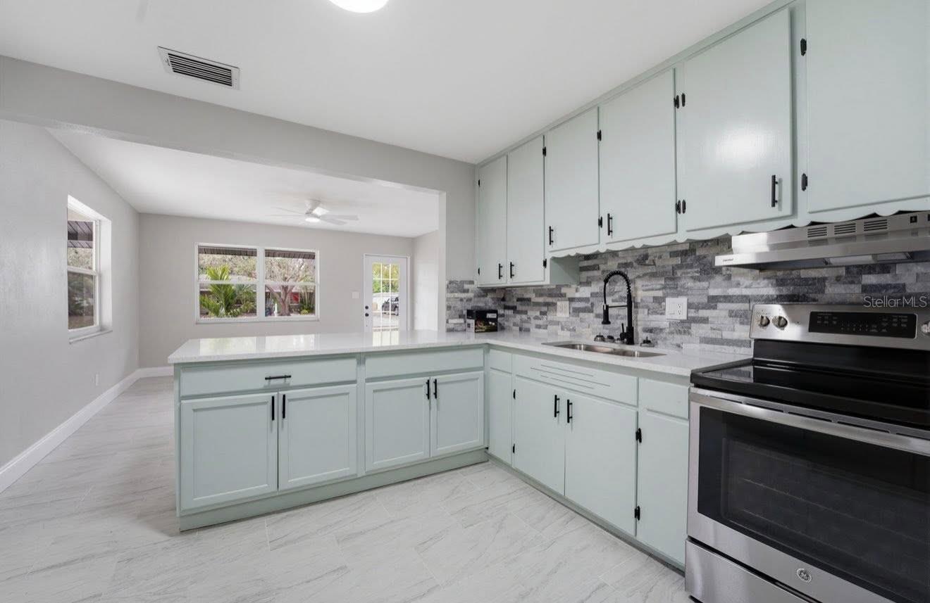 FLORAL PARK HOMESTEADS - Residential