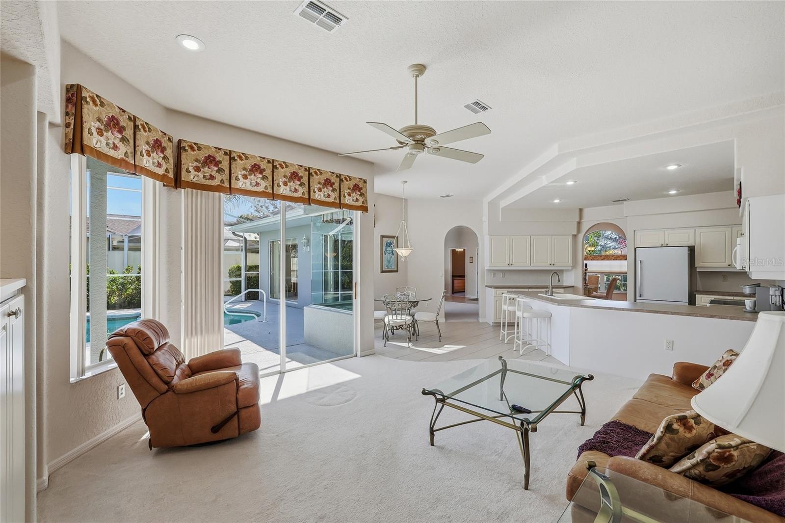 PRISTINE PLACE PH 2 - Residential