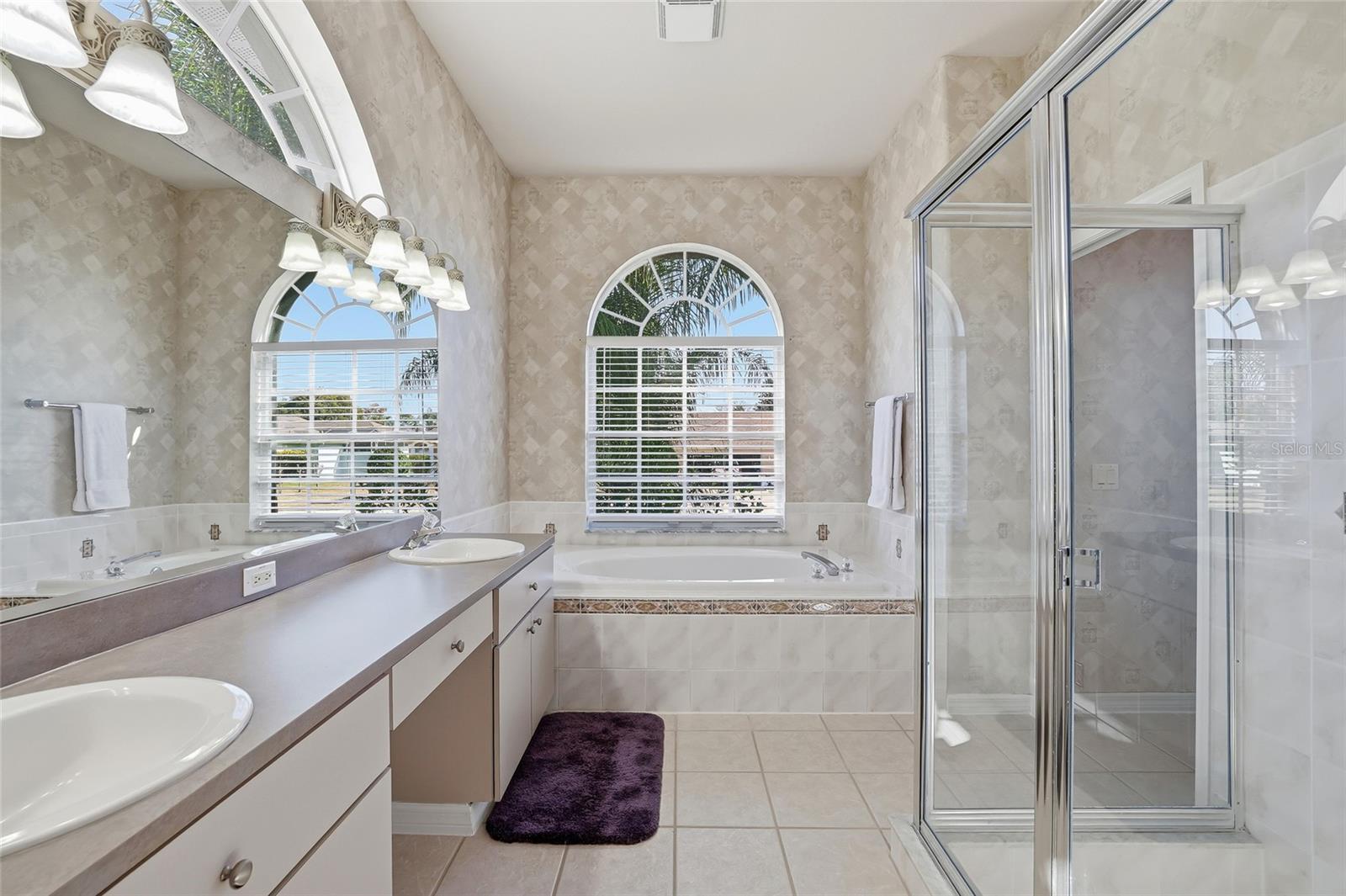 PRISTINE PLACE PH 2 - Residential