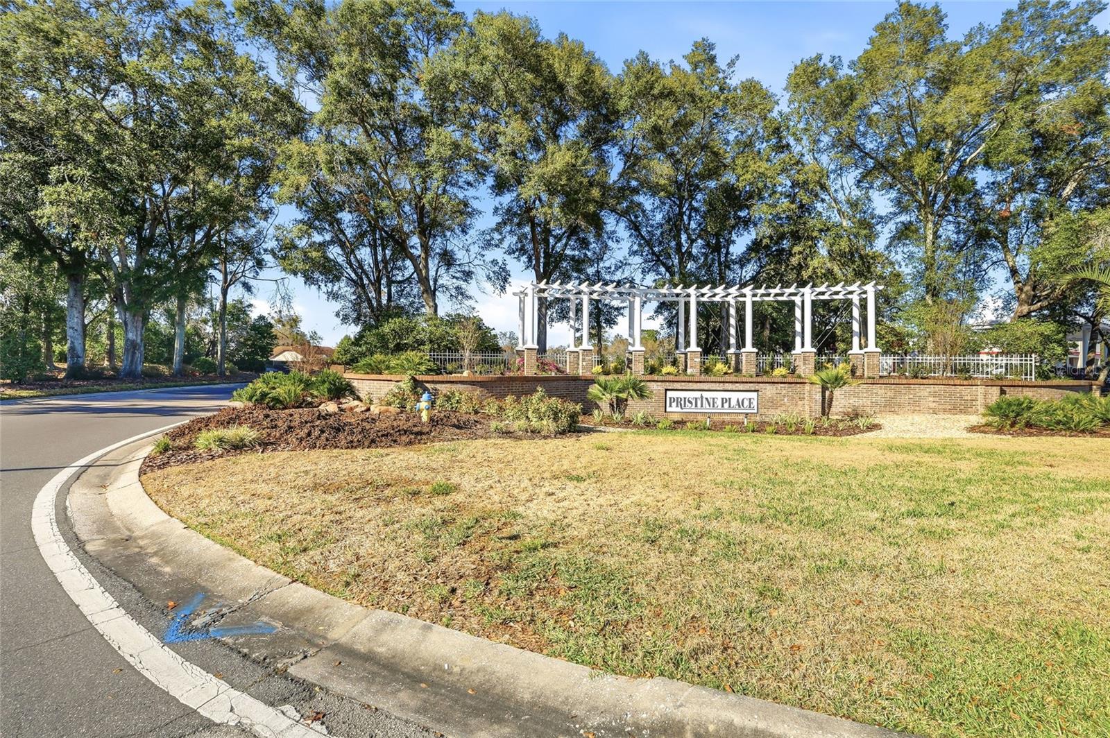 PRISTINE PLACE PH 2 - Residential