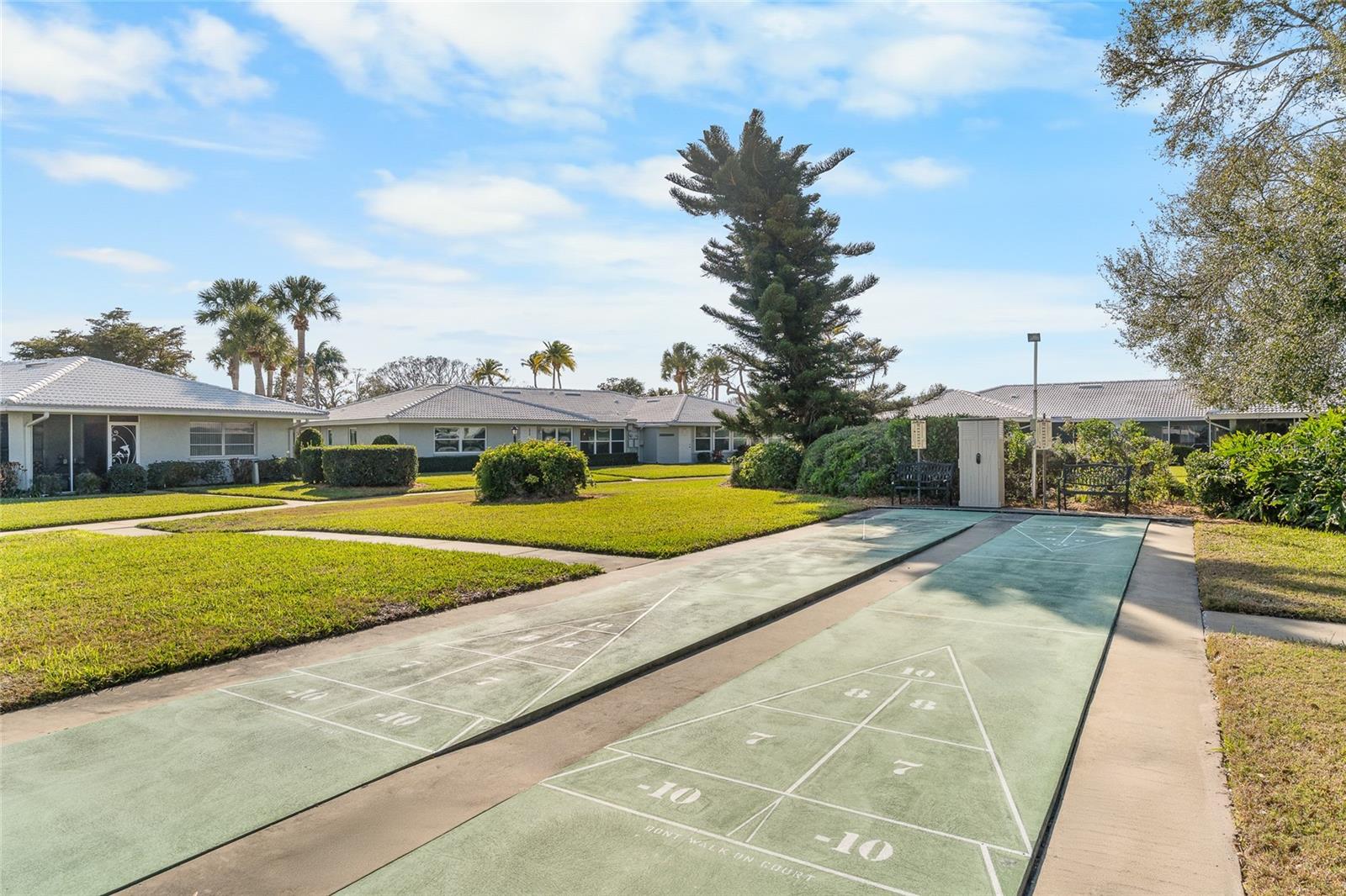 VILLAGE GREEN OF BRADENTON SECTION 6 - Residential