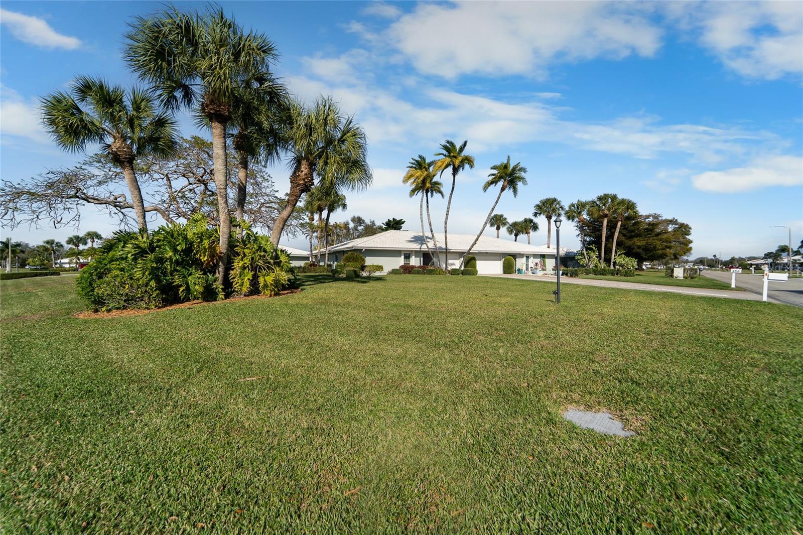 VILLAGE GREEN OF BRADENTON SECTION 6 - Residential