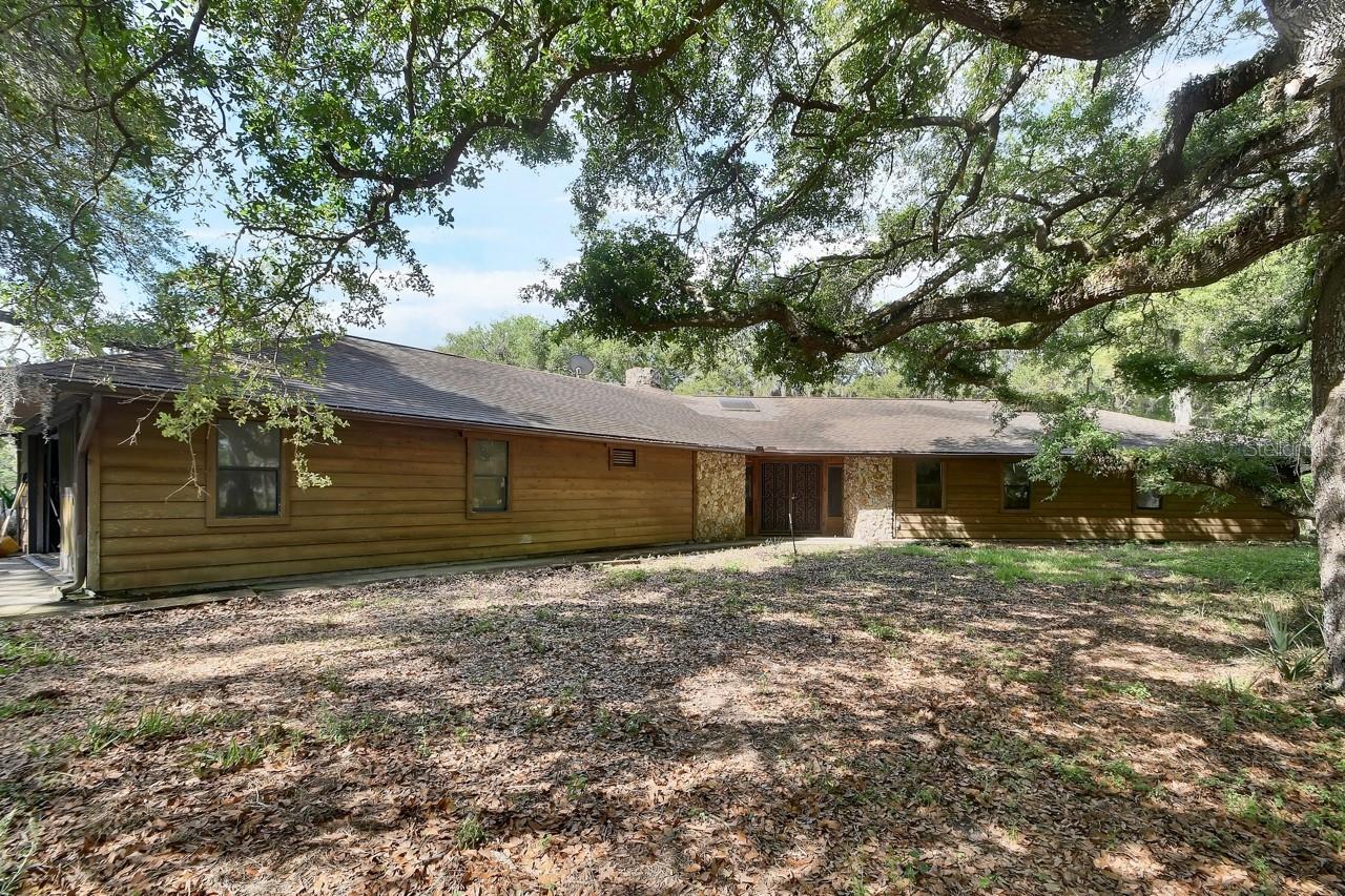 175 BAYWOOD DRIVE