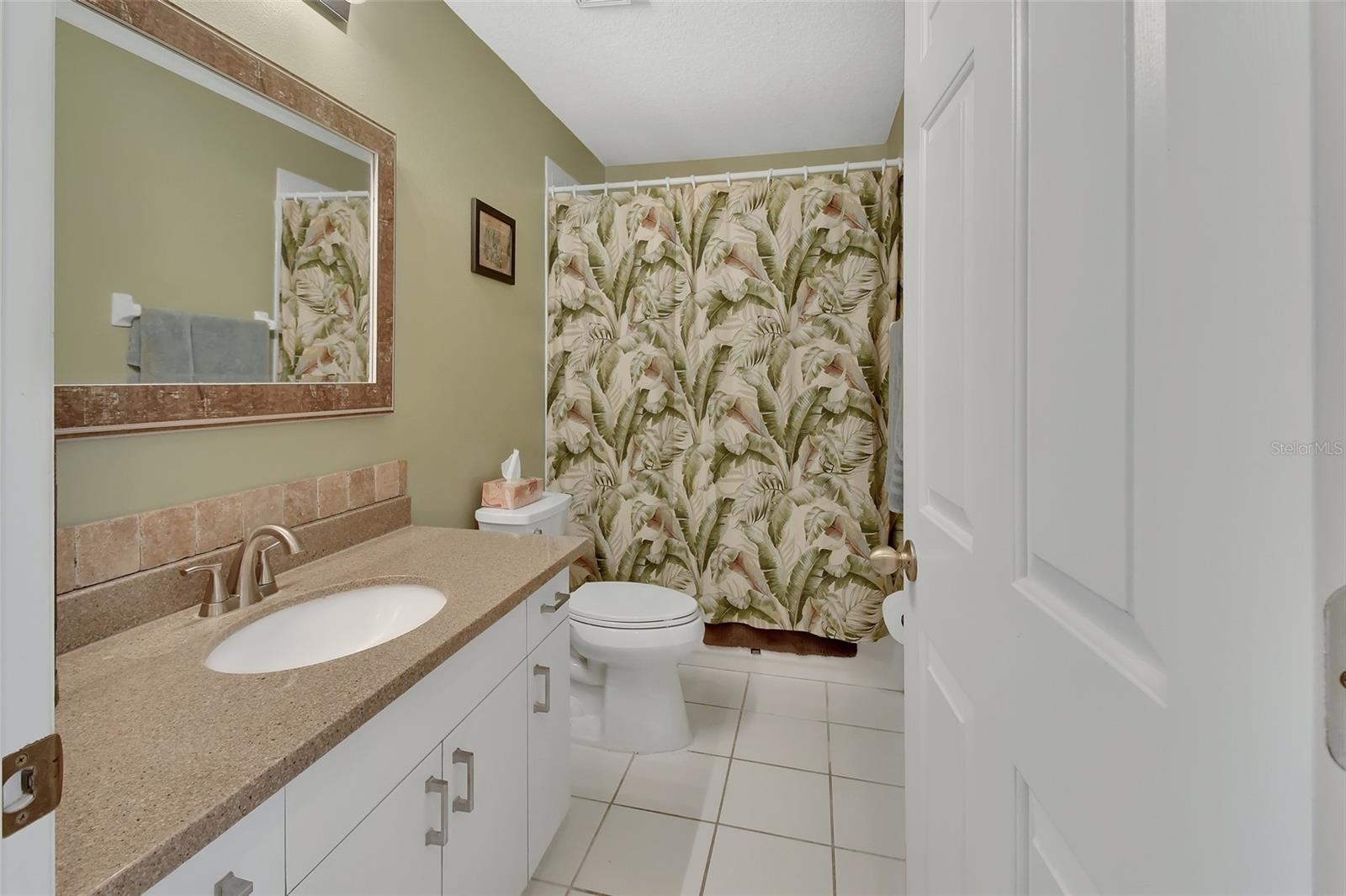 ORANGE CITY ESTATES - Residential