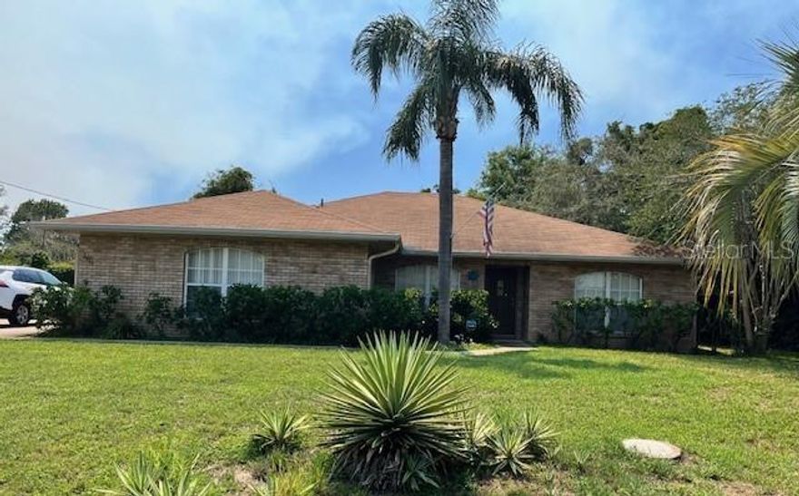 No HOA! Charming 3-Bedroom Home with Screened Porch & Side-Entry Garage Near I-4
Welcome to this well-maintained 3-bedroom, 2-bath home featuring a split floor plan, tile flooring throughout, and vaulted ceilings in the family room and kitchen for a spacious feel. Located in a prime area near shops, restaurants, and I-4, this home offers both convenience and comfort.
Enjoy entertaining in the open-concept kitchen and family room, or relax in the formal living and dining rooms. French doors from both the primary bedroom and family room lead to a large 10' x 20' tiled screened porch, perfect for enjoying the outdoors in privacy.
Additional features include:
Side-entry 2-car garage for enhanced curb appeal, Roof replaced in 2018, Water heater replaced in 2024, Drain field replaced in 2025, City water and septic with well for irrigation, One-year home warranty included.

Located just 30 minutes from Orlando and Daytona Beach, this home offers easy access to major highways and amenities. Don’t miss this opportunity—schedule your showing today!