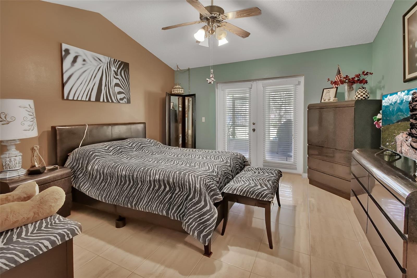 ORANGE CITY ESTATES - Residential