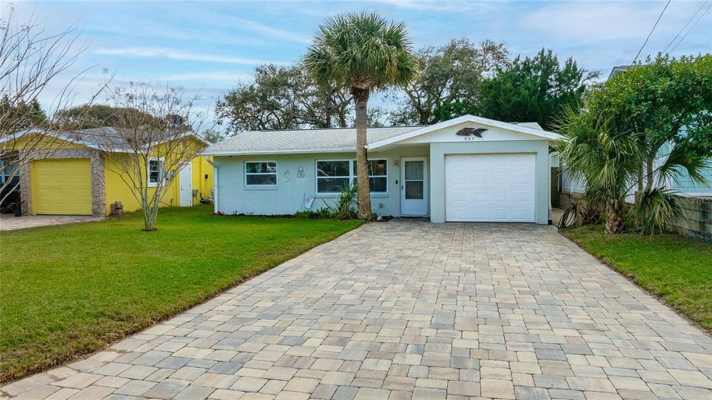 Photo of 805 E 14th Avenue, New Smyrna Beach, FL 32169 (MLS # NS1087171)