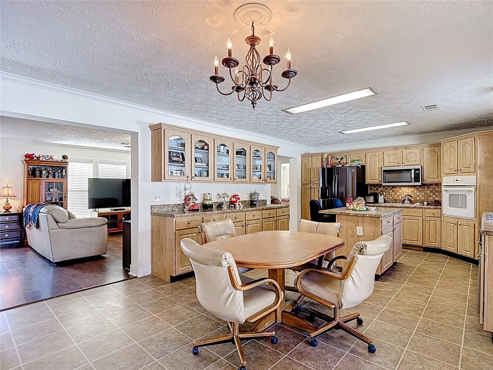 HUDSON HILLS - Residential