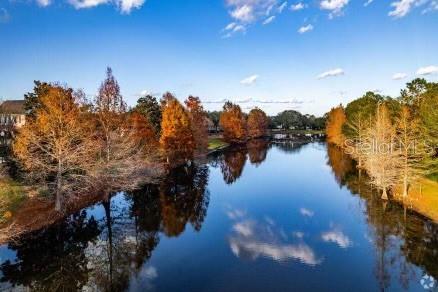 1631 LAKEMONT AVENUE