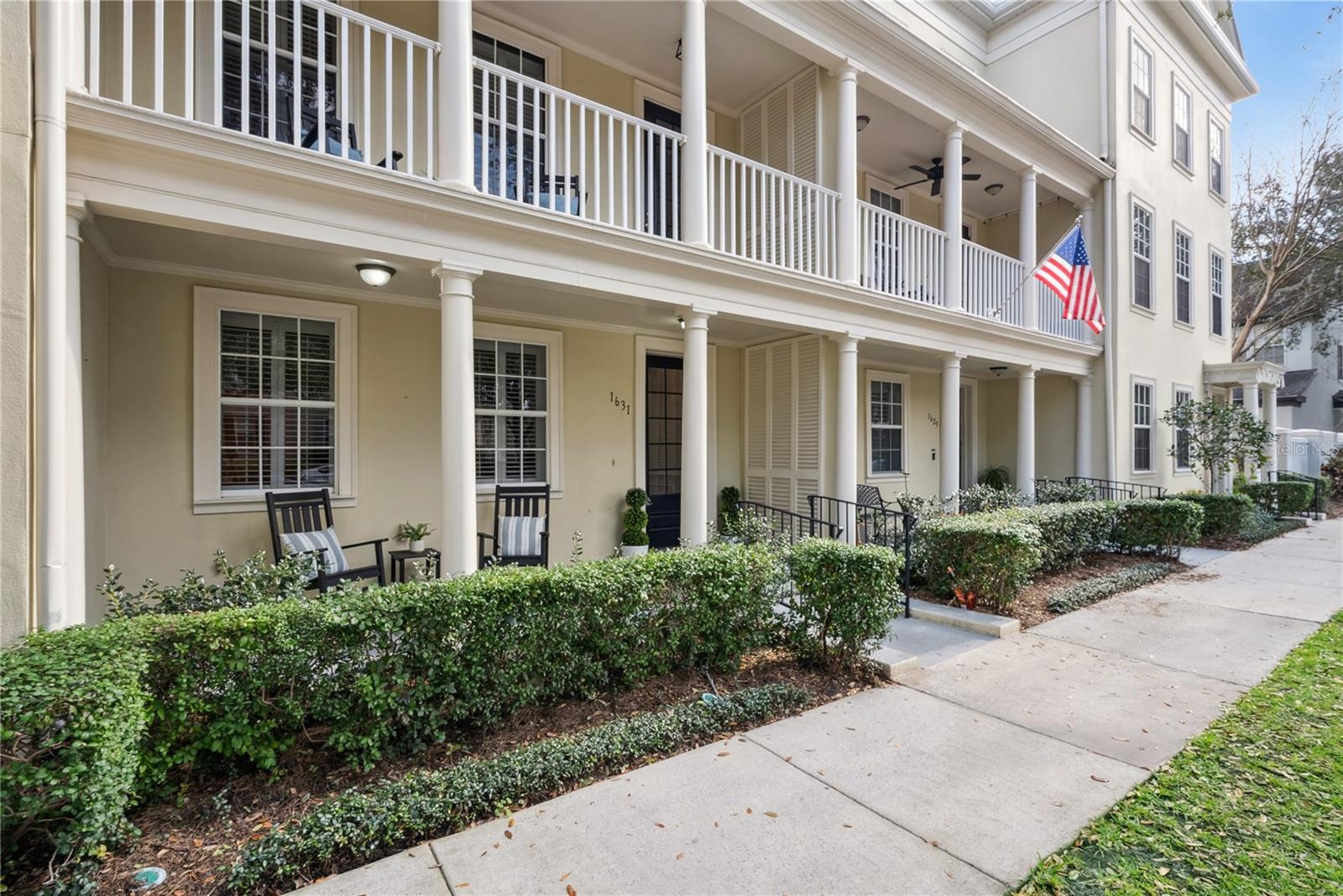 1631 LAKEMONT AVENUE