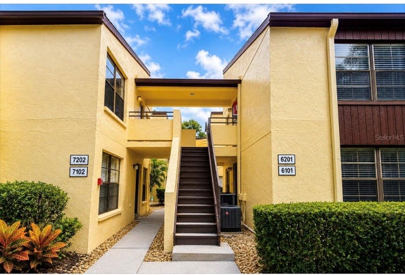 13608 S VILLAGE DR APT 6201, TAMPA, FL 33618 - Image 4fbf7436ca5fd0cbb2cb8798e007fe26/641745721