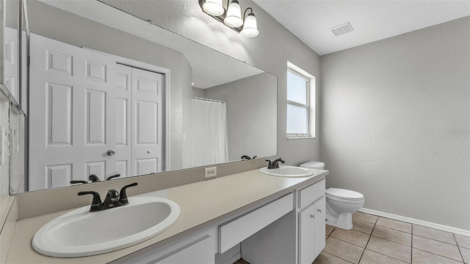 CLUBHOUSE HERITAGE - Residential