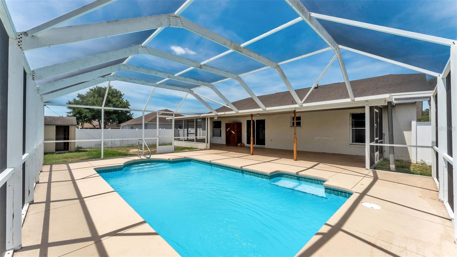 CLUBHOUSE HERITAGE - Residential