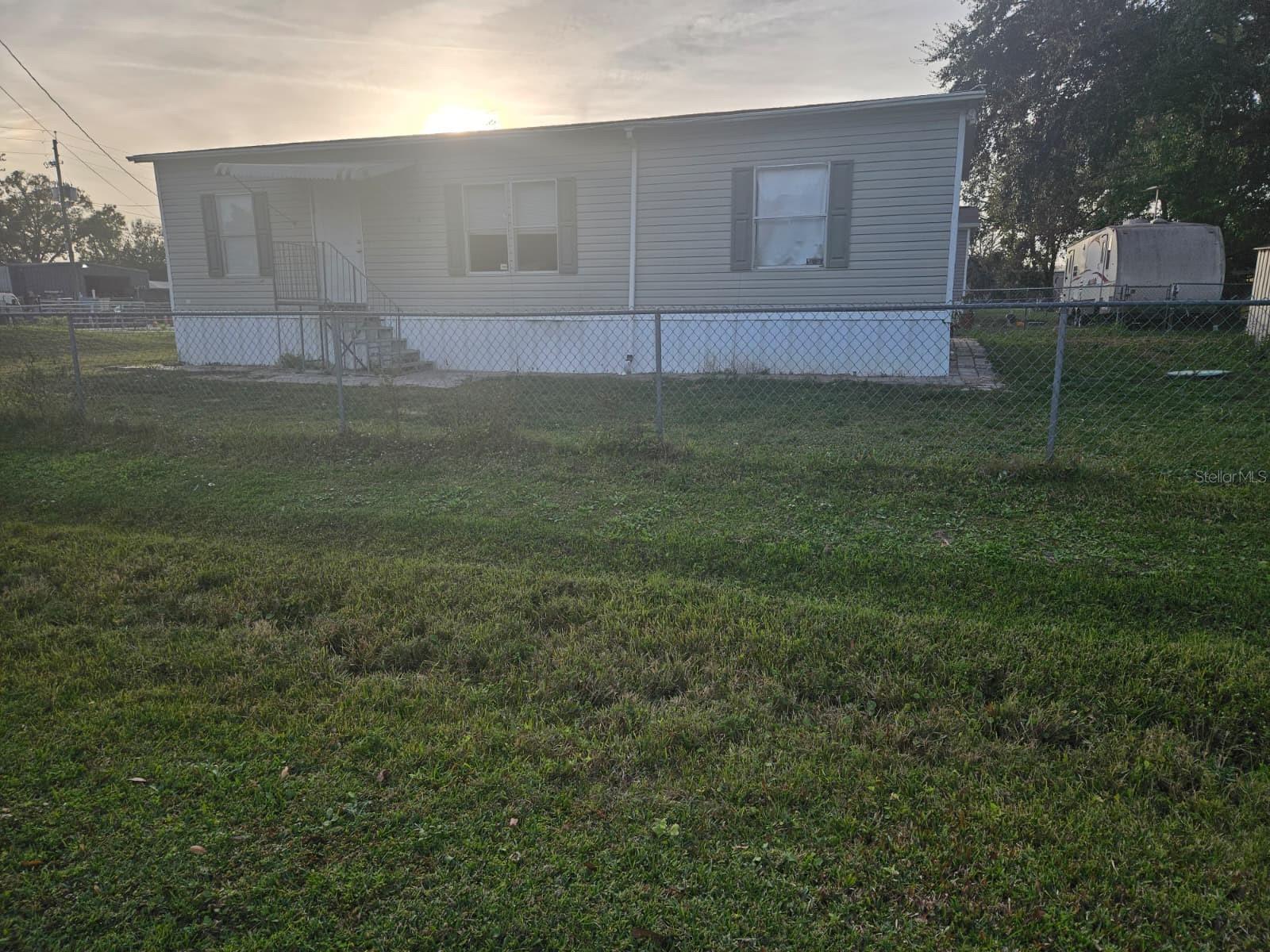 TOWN/TRAFT TIER 3 - Residential Lease