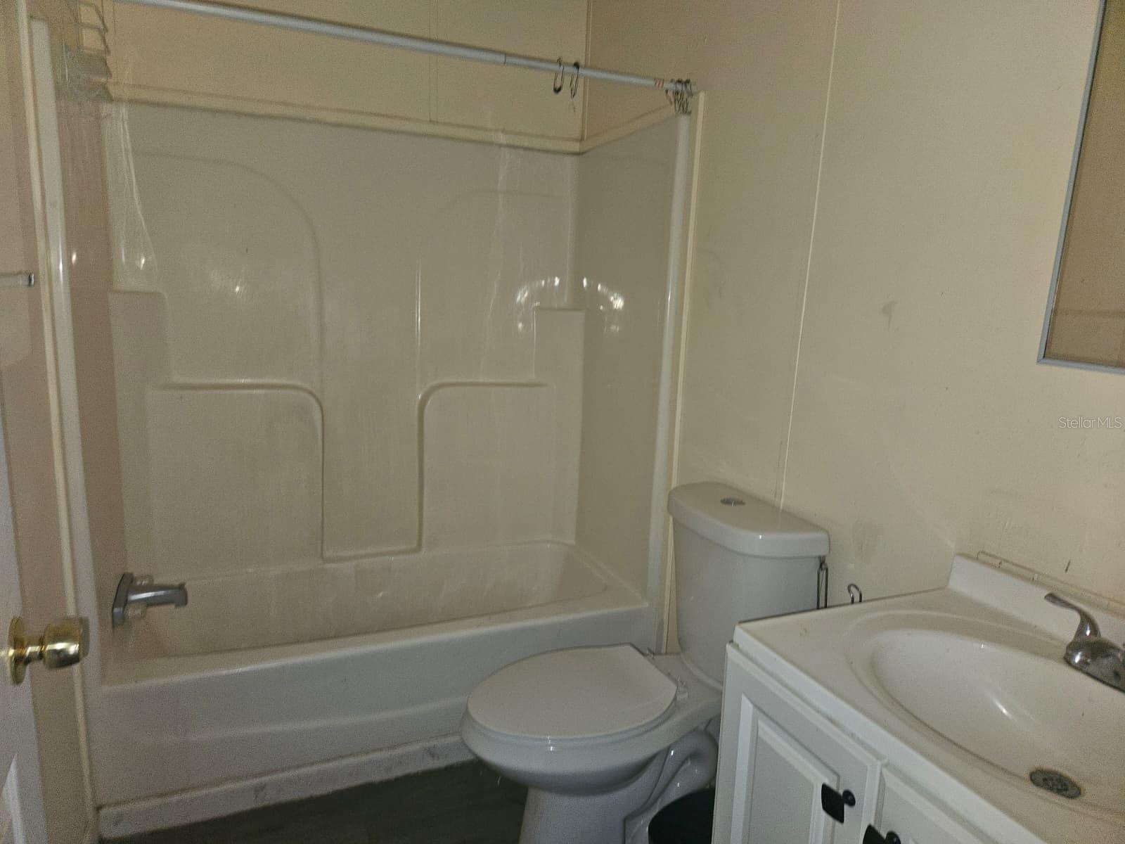 TOWN/TRAFT TIER 3 - Residential Lease