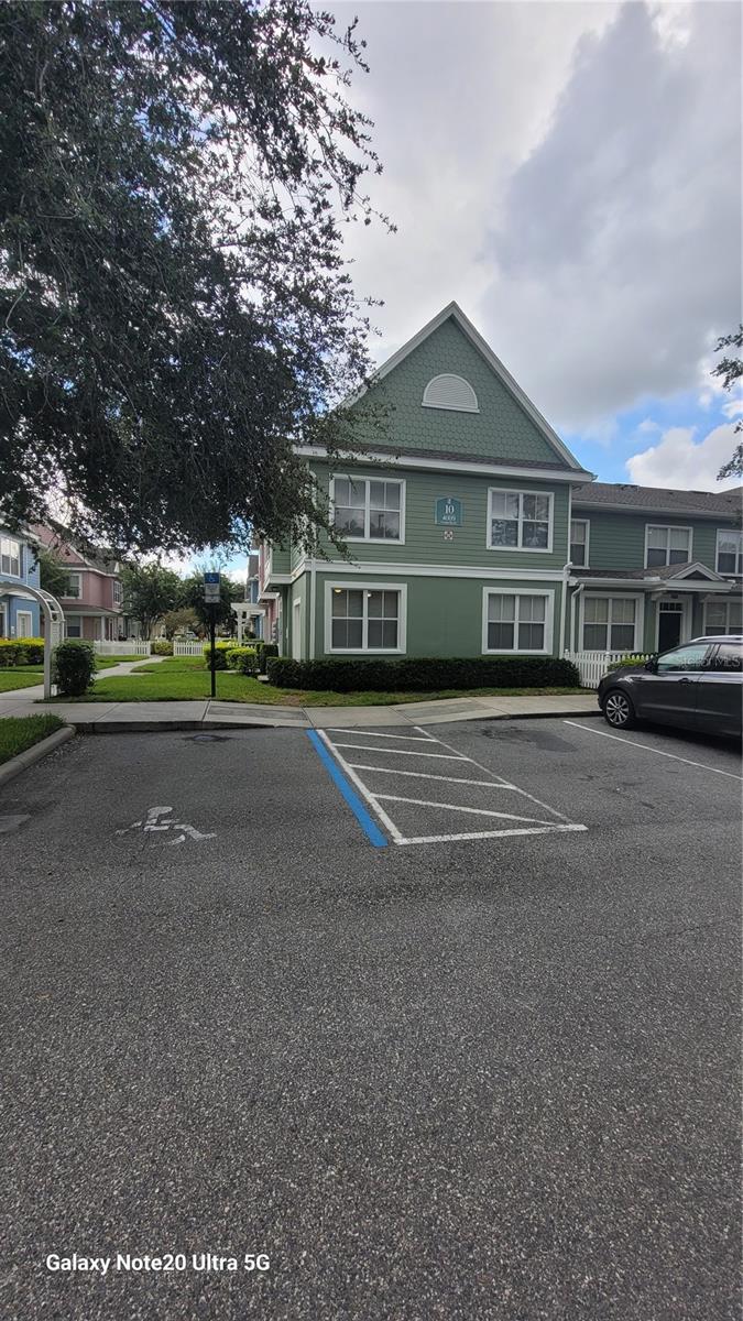 4 Bed 3 Bath townhouse in gated community of Venetian Bay. Great location in luxury community with wonderful amenities including multiple pools, clubhouse, fitness center, tennis and basketball courts. Easy move in terms, one month security and first month rent, additional community approval required ($80) Call today to schedule a viewing.