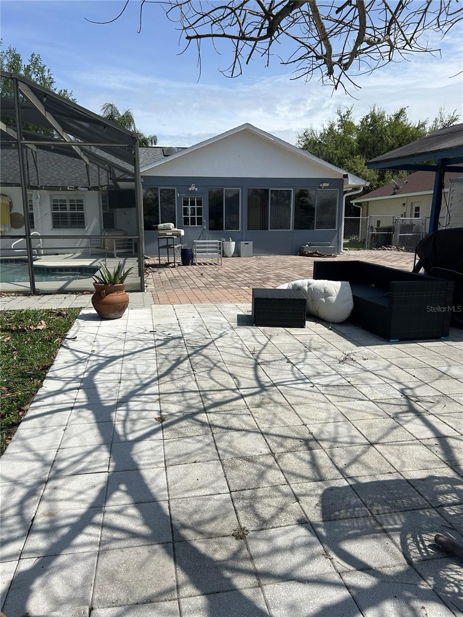 CANOE CREEK WOODS UNIT 10 - Residential Lease