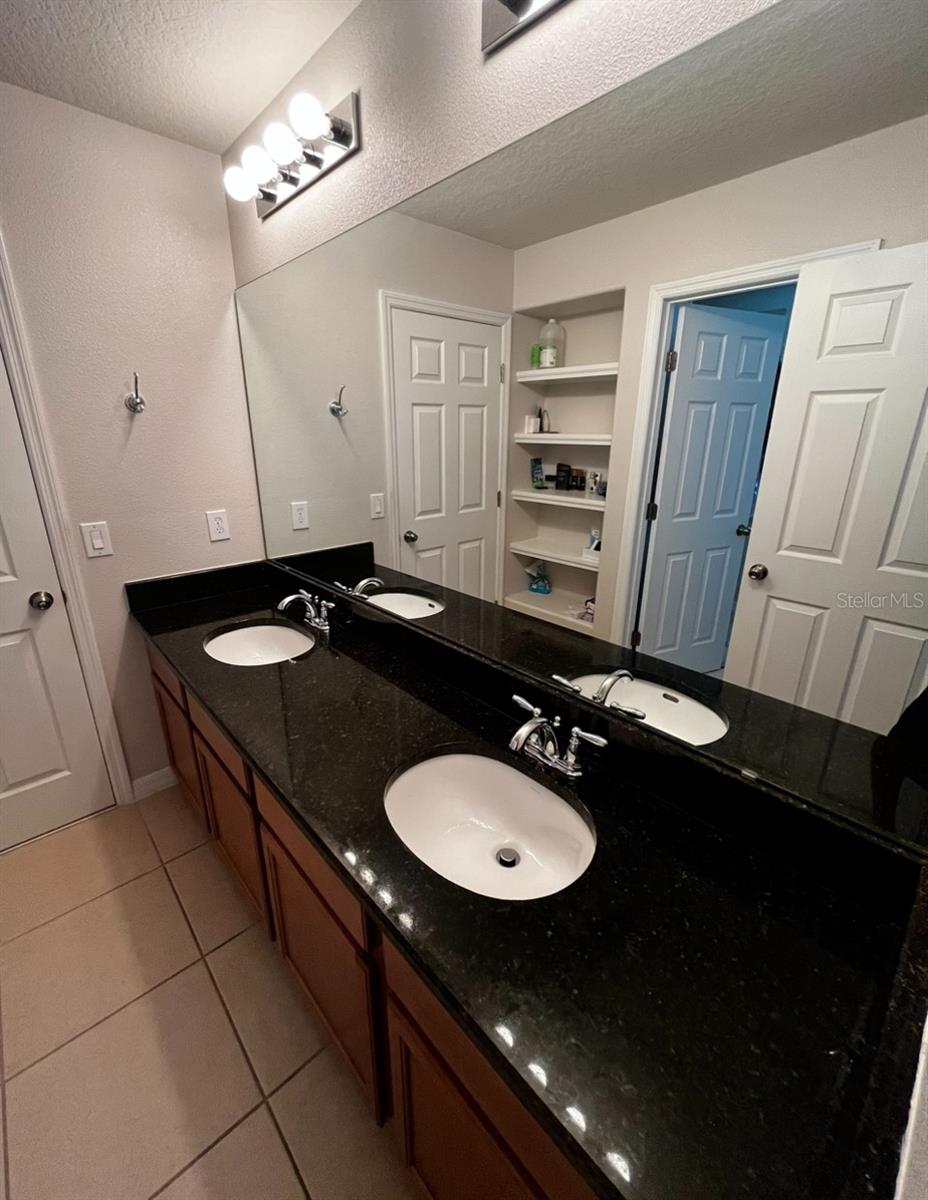 RANDAL PARK PH 5 - Residential