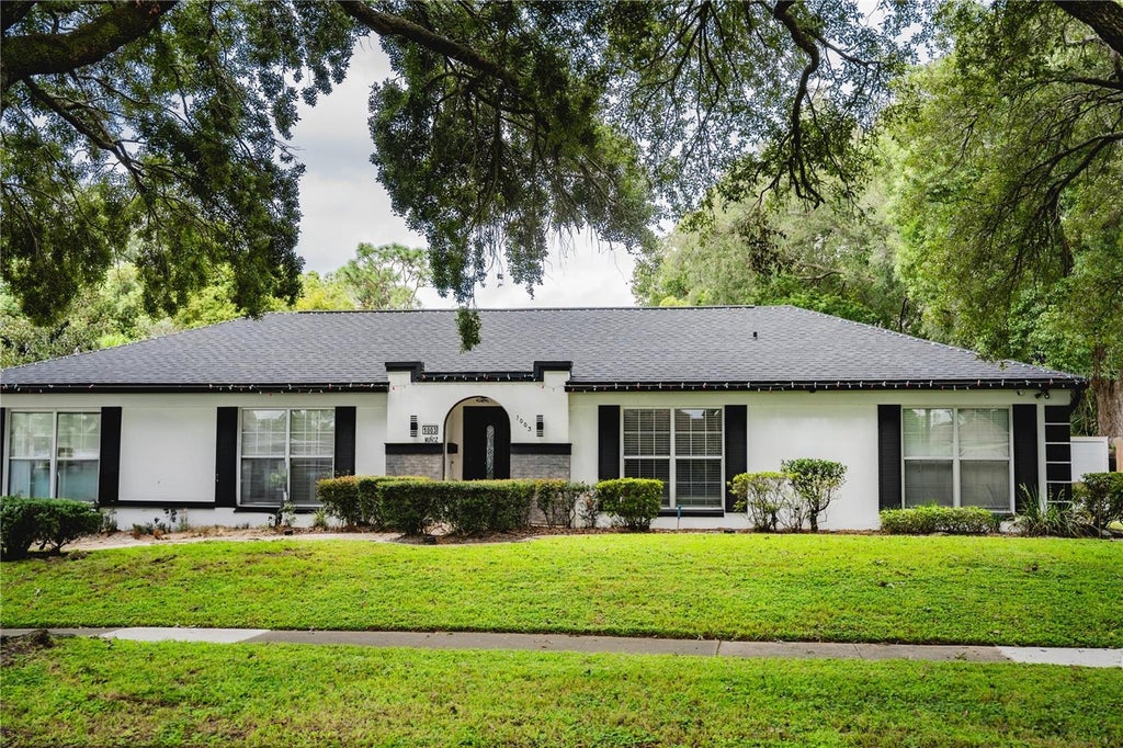 Photo of 1003 Golfside Drive, Winter Park, FL 32792 (MLS # O6444366)