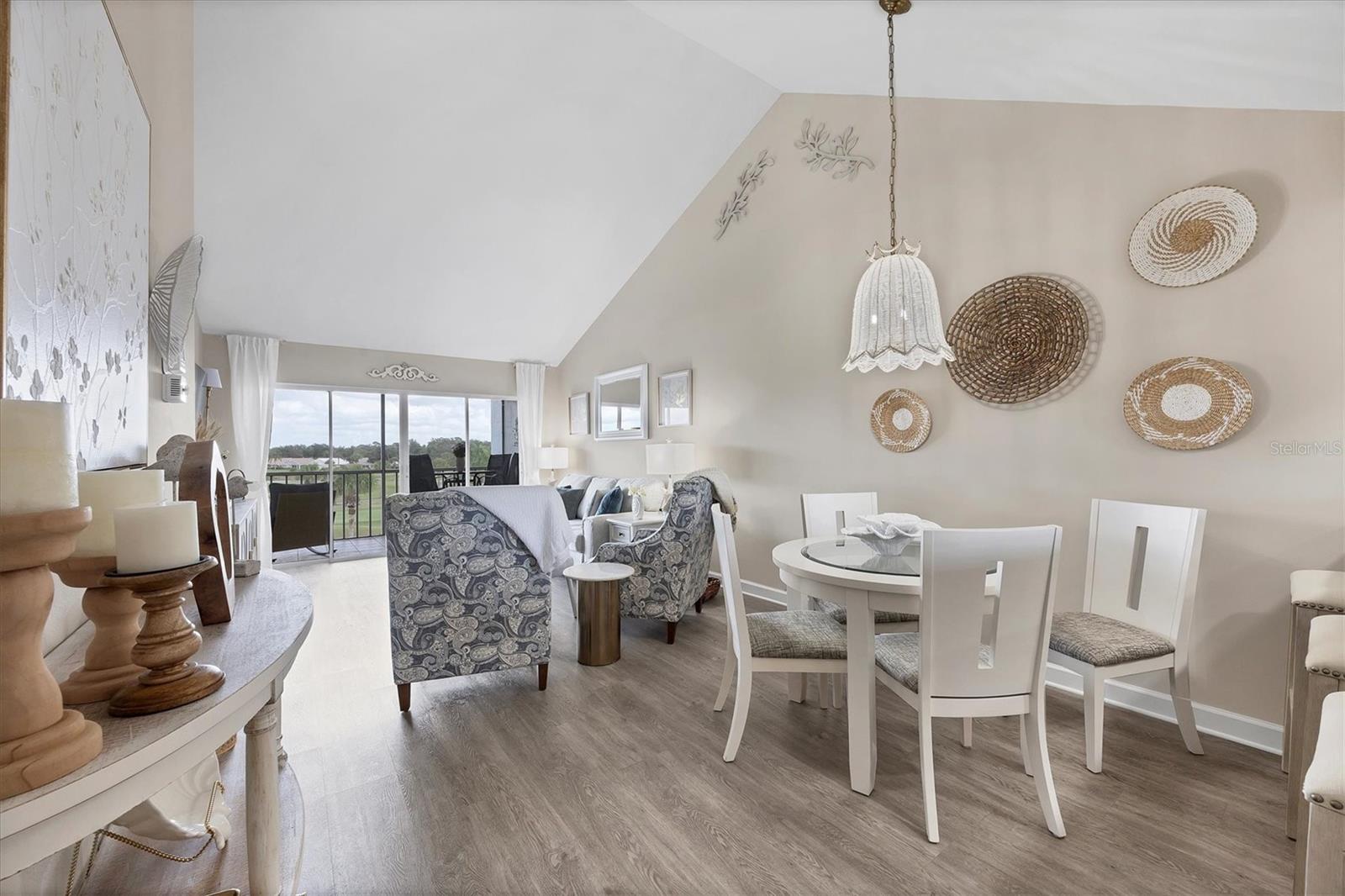 WESTCHESTER GARDENS AT THE PLANTATION - Residential