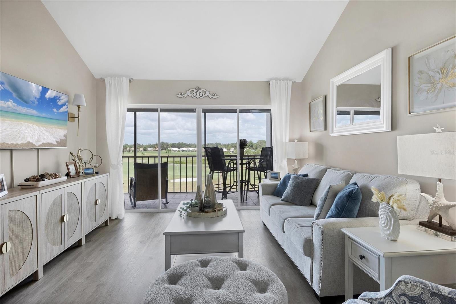 WESTCHESTER GARDENS AT THE PLANTATION - Residential