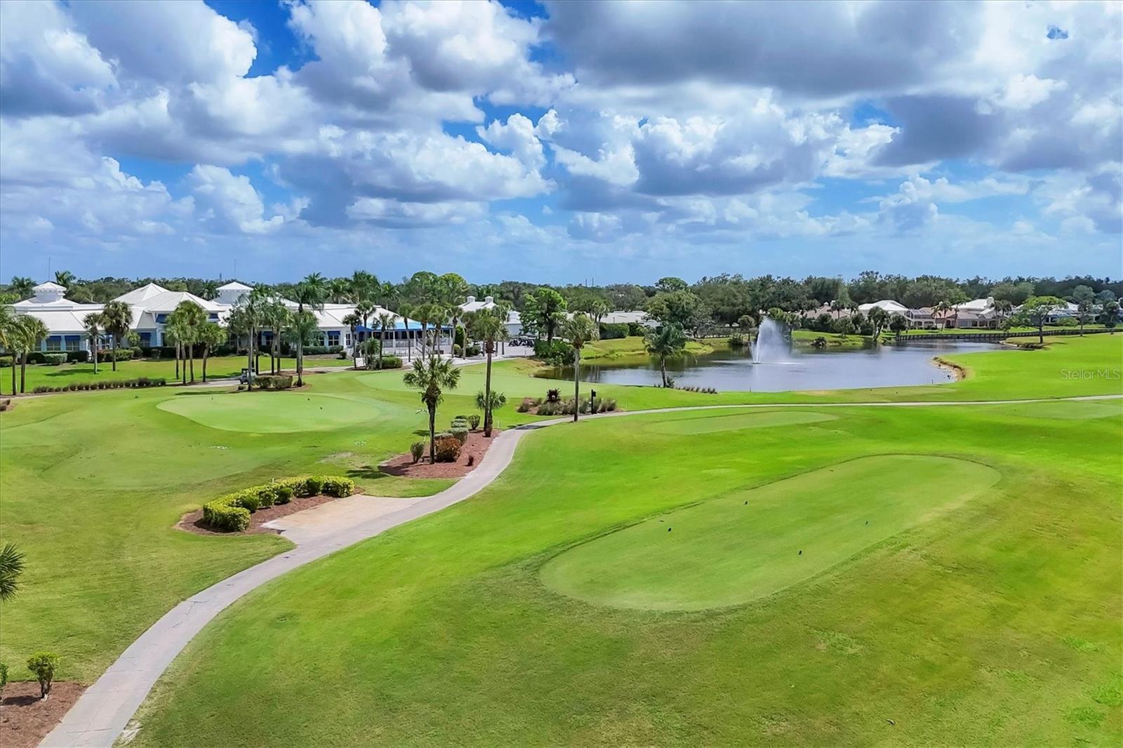 WESTCHESTER GARDENS AT THE PLANTATION - Residential