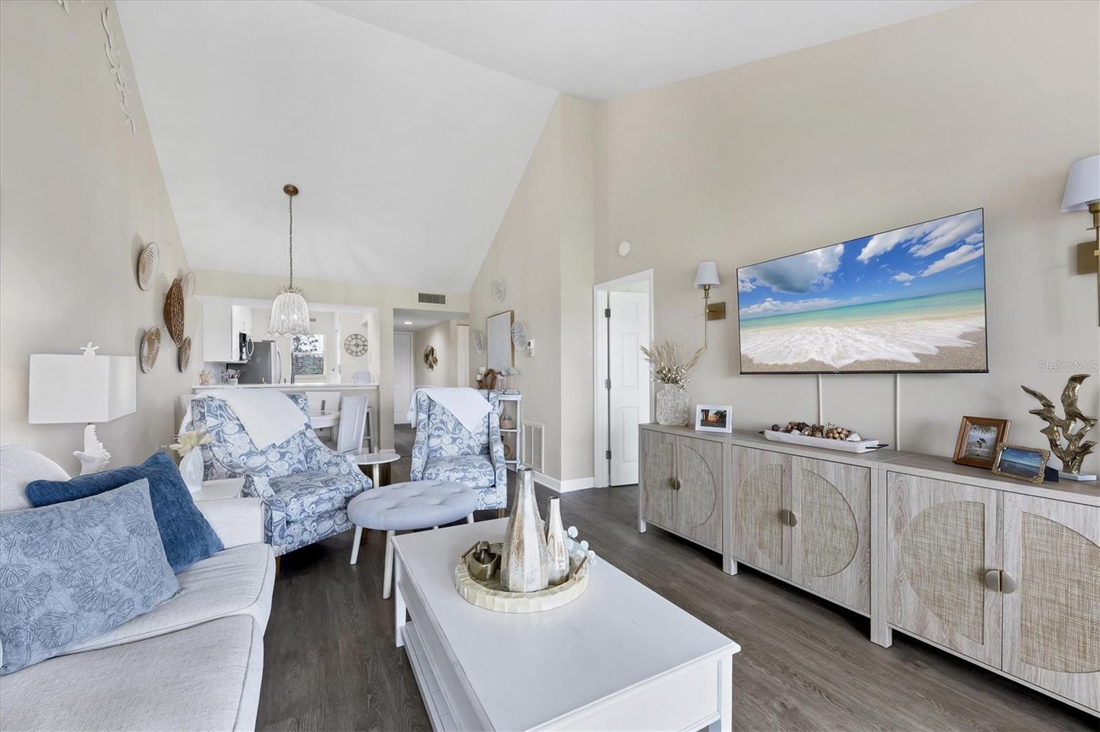 WESTCHESTER GARDENS AT THE PLANTATION - Residential