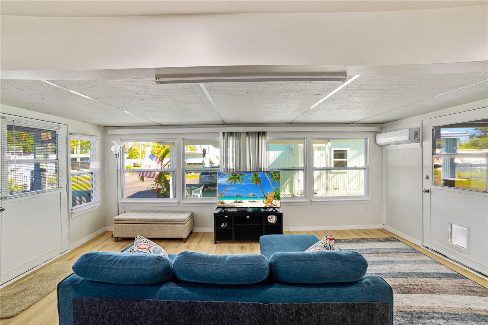 SEA HORSE MOBILE HOME PARK - Residential