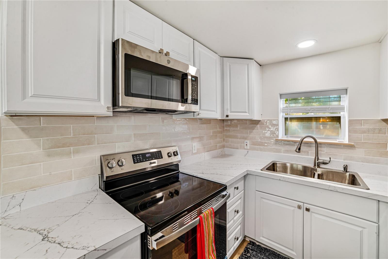 SEA HORSE MOBILE HOME PARK - Residential