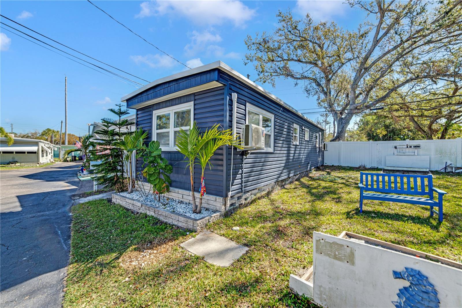 SEA HORSE MOBILE HOME PARK - Residential