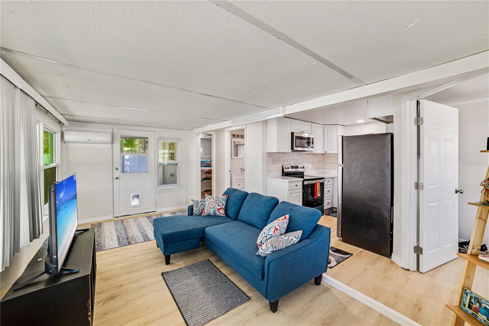 SEA HORSE MOBILE HOME PARK - Residential