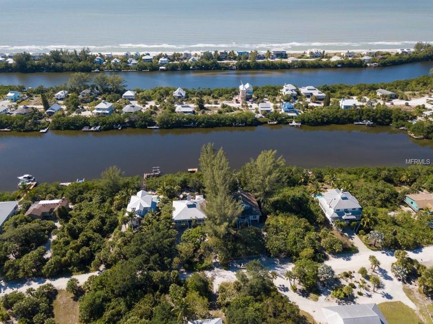 A wonderful, 'Old Florida,' Beach house. This island home is decorated with a nautical theme. Walk the beautiful hardwood floors and watch the sunset from the over-sized rear porch. Minutes walk on a sand road to the quiet seven-mile beach. This beach is perfect for swimming or collecting sea shells. You have to travel far in this world to find a beach like this.

Turtle Landing has an open floor plan, and comes with all the trimmings. Perfect for a family or friends to enjoy a stay at Palm Island. House has cathedral ceiling , large yard and a nice pool & spa. Out the back porch is a long dock that is great for fishing, kayaking or swimming in Kettle Harbor. In the house, we offer streaming video and TV entertainment with over 2000 movies and programs.

Turtle Landing will leave you in the 'old Florida' style that you expect. Island is accessed by ferry which operates 18 hours each day.

Driving time is one hour and fifteen minutes from Tampa, Florida.

Golf cart rentals available on Island

Rental rates vary due to time of year.  Off Season rate is $285.00 per day