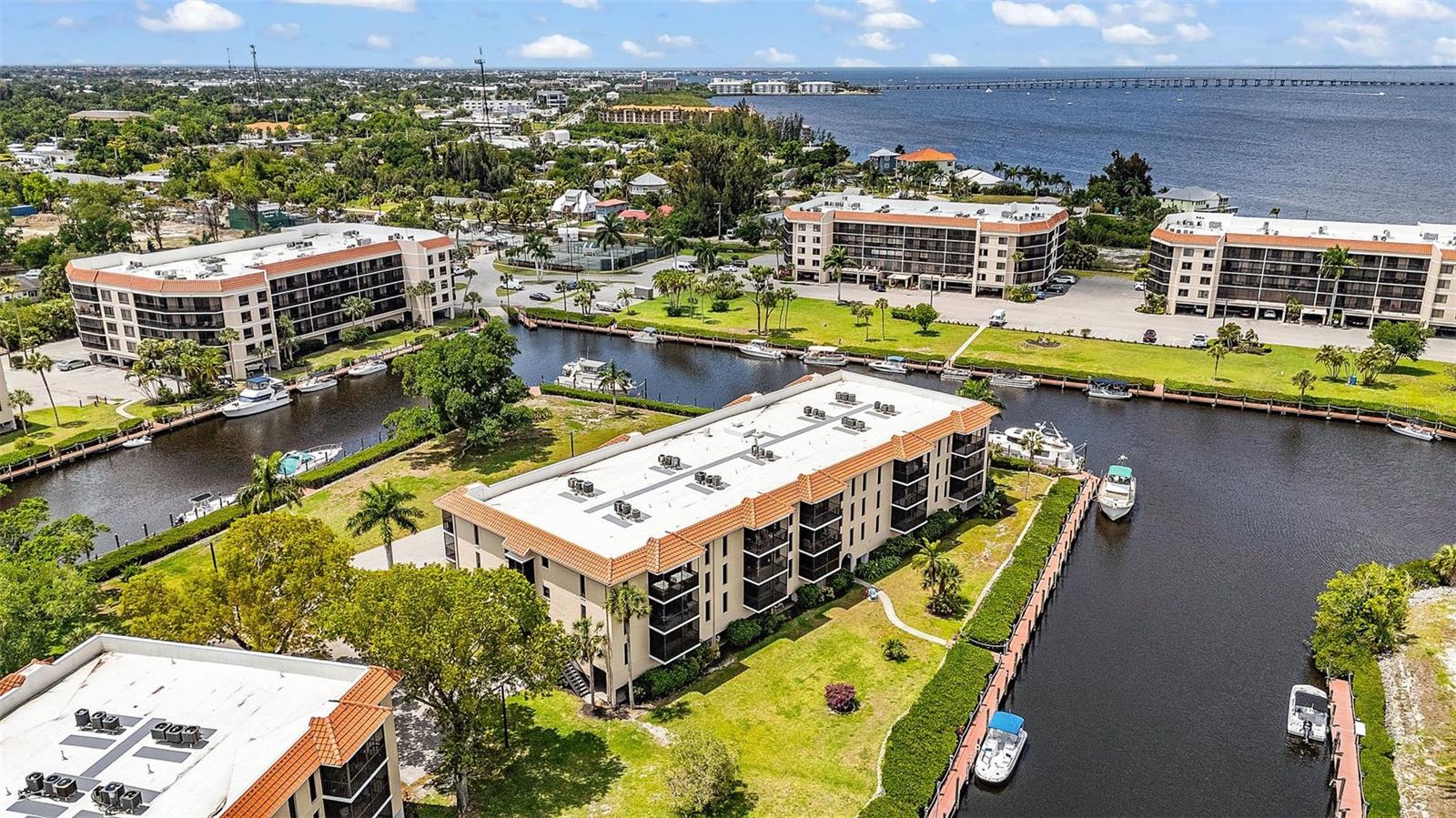 EMERALD POINTE PH 01 - Residential