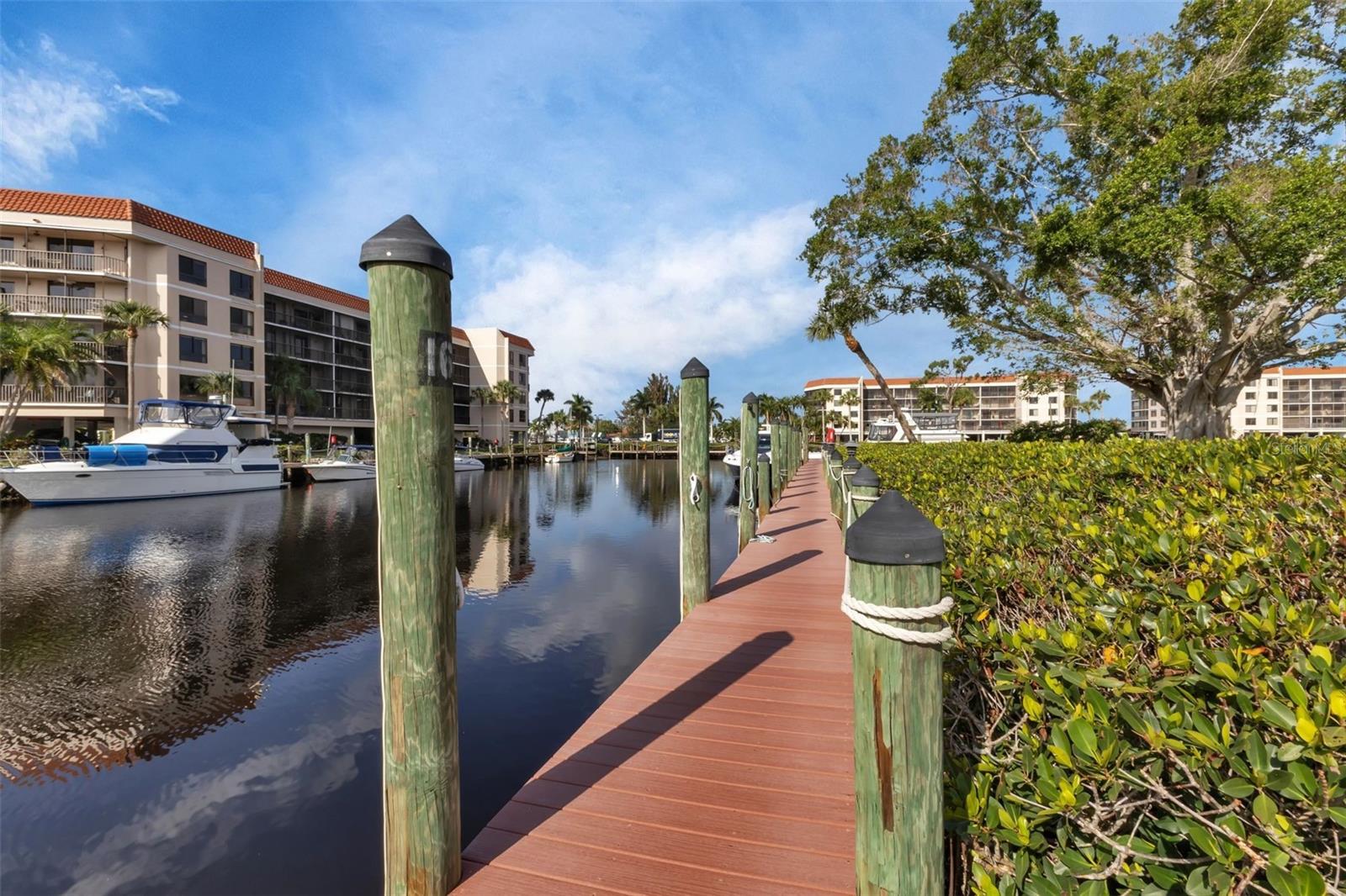 EMERALD POINTE PH 01 - Residential