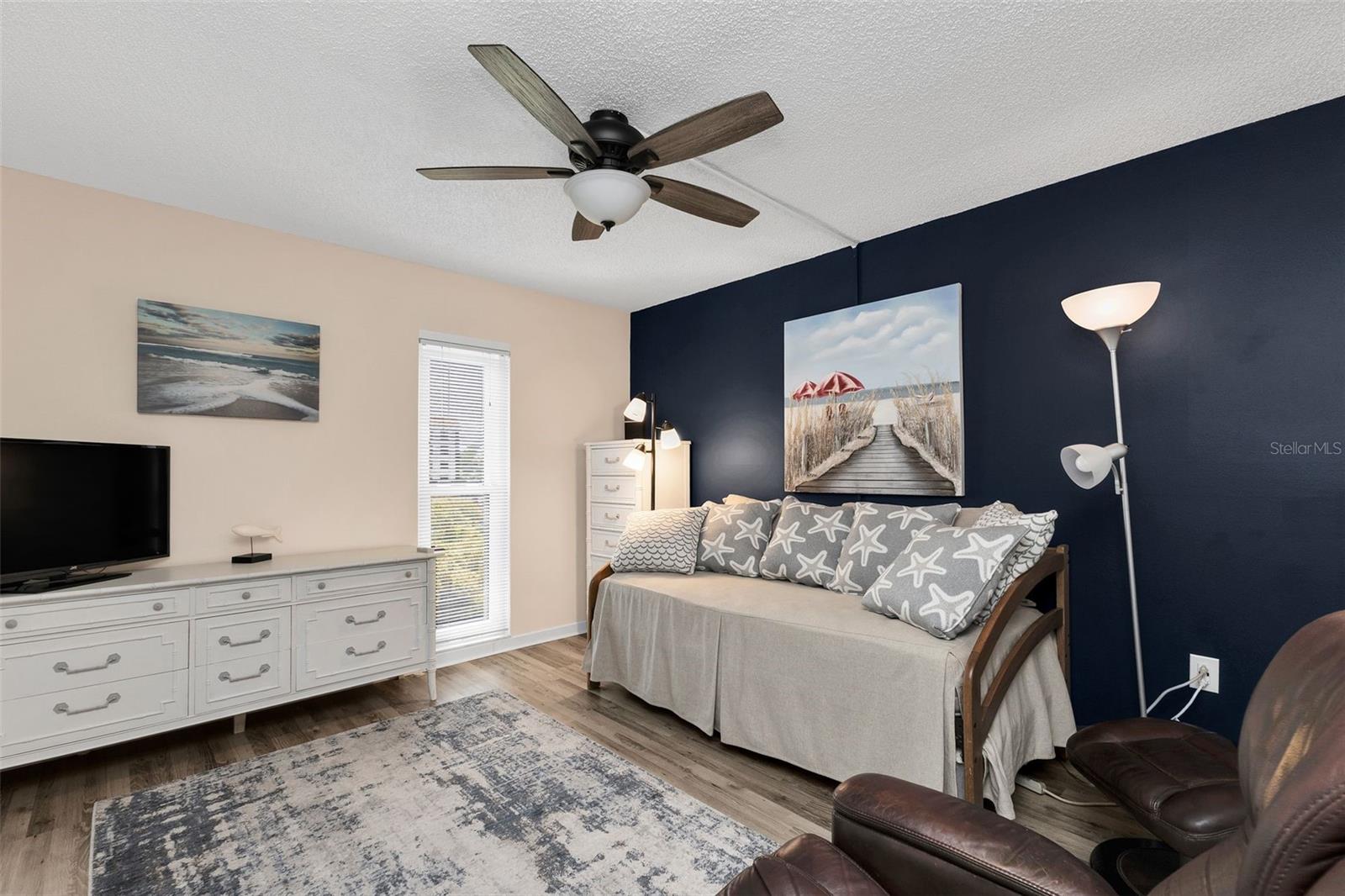 EMERALD POINTE PH 01 - Residential