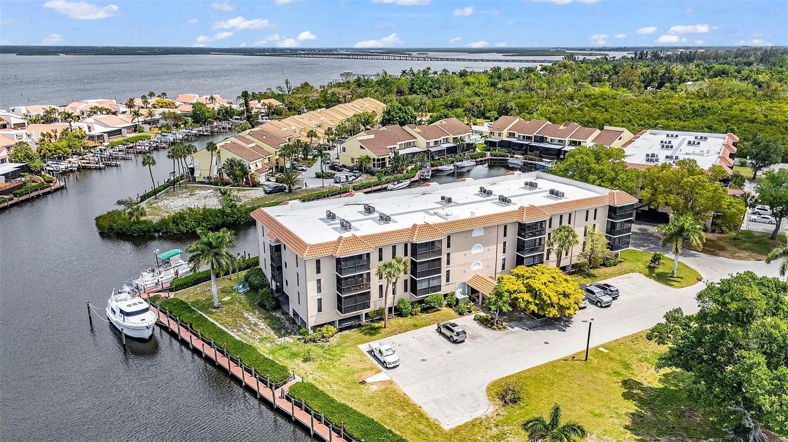 EMERALD POINTE PH 01 - Residential