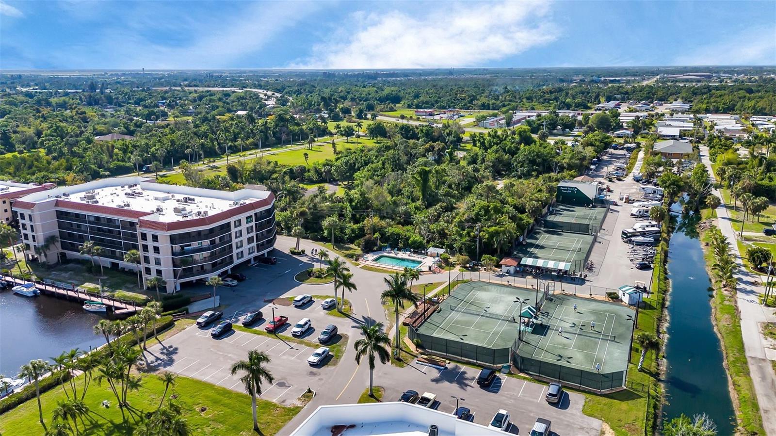 EMERALD POINTE PH 01 - Residential