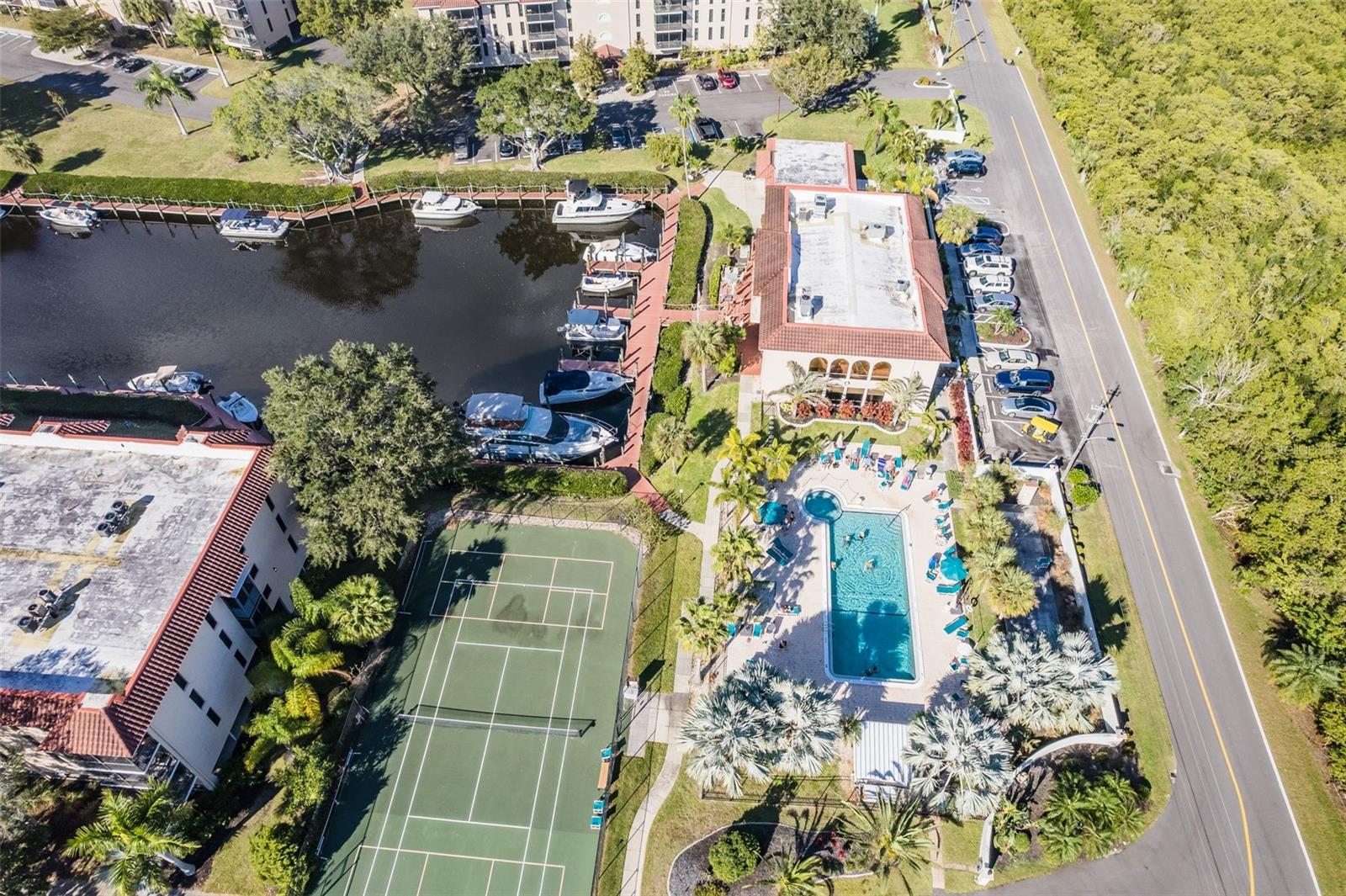 EMERALD POINTE PH 01 - Residential