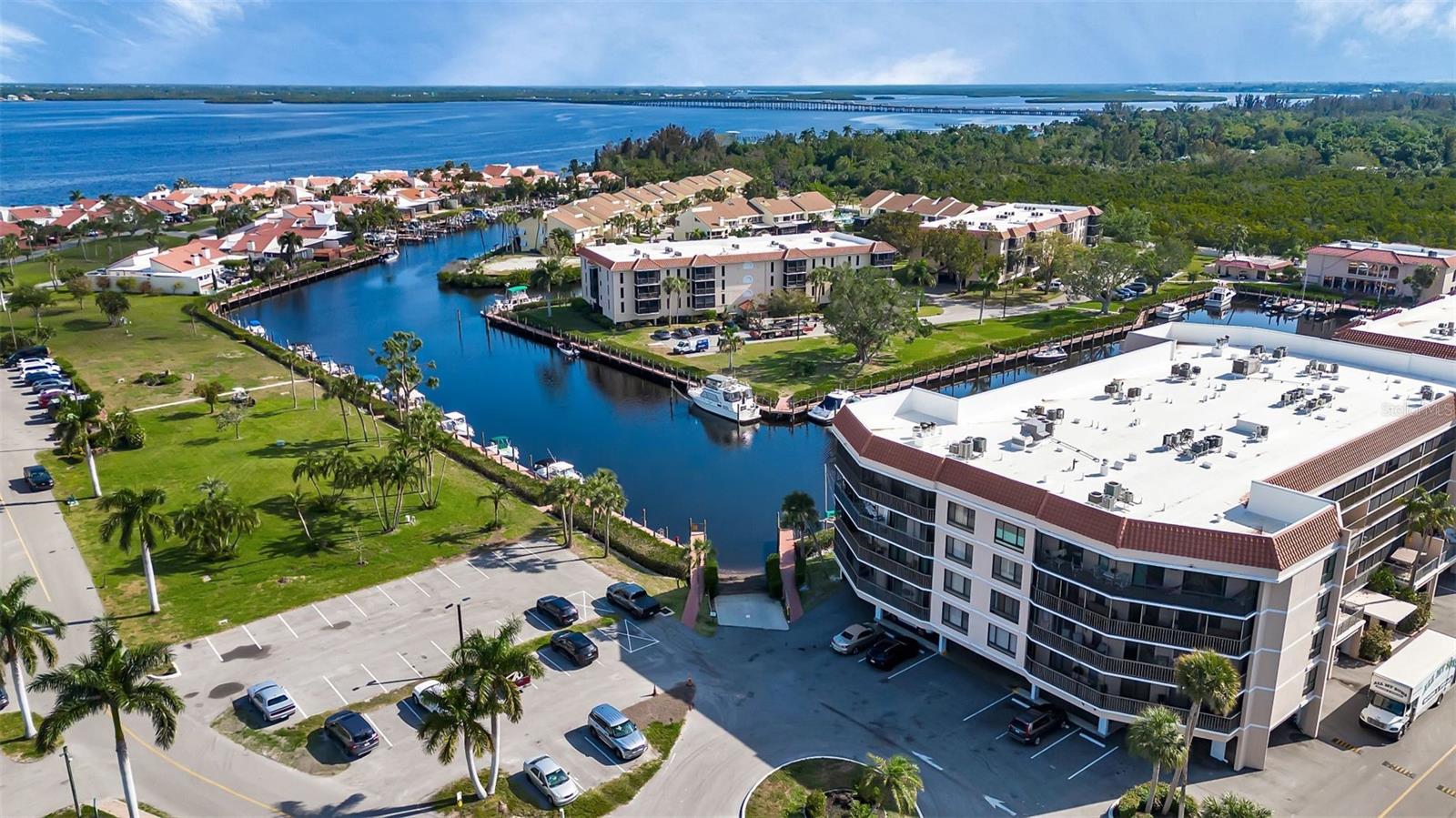 EMERALD POINTE PH 01 - Residential