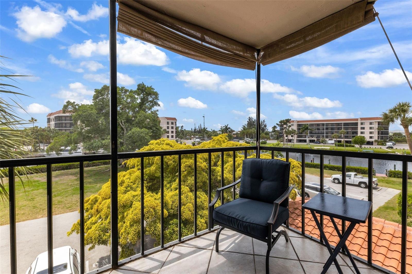 EMERALD POINTE PH 01 - Residential