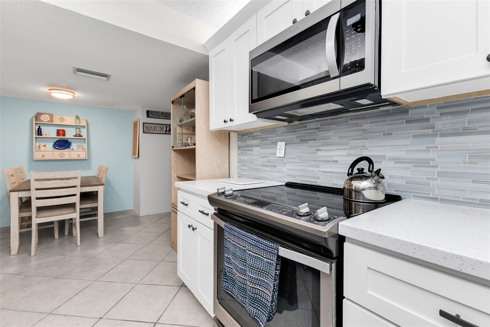 EMERALD POINTE PH 01 - Residential