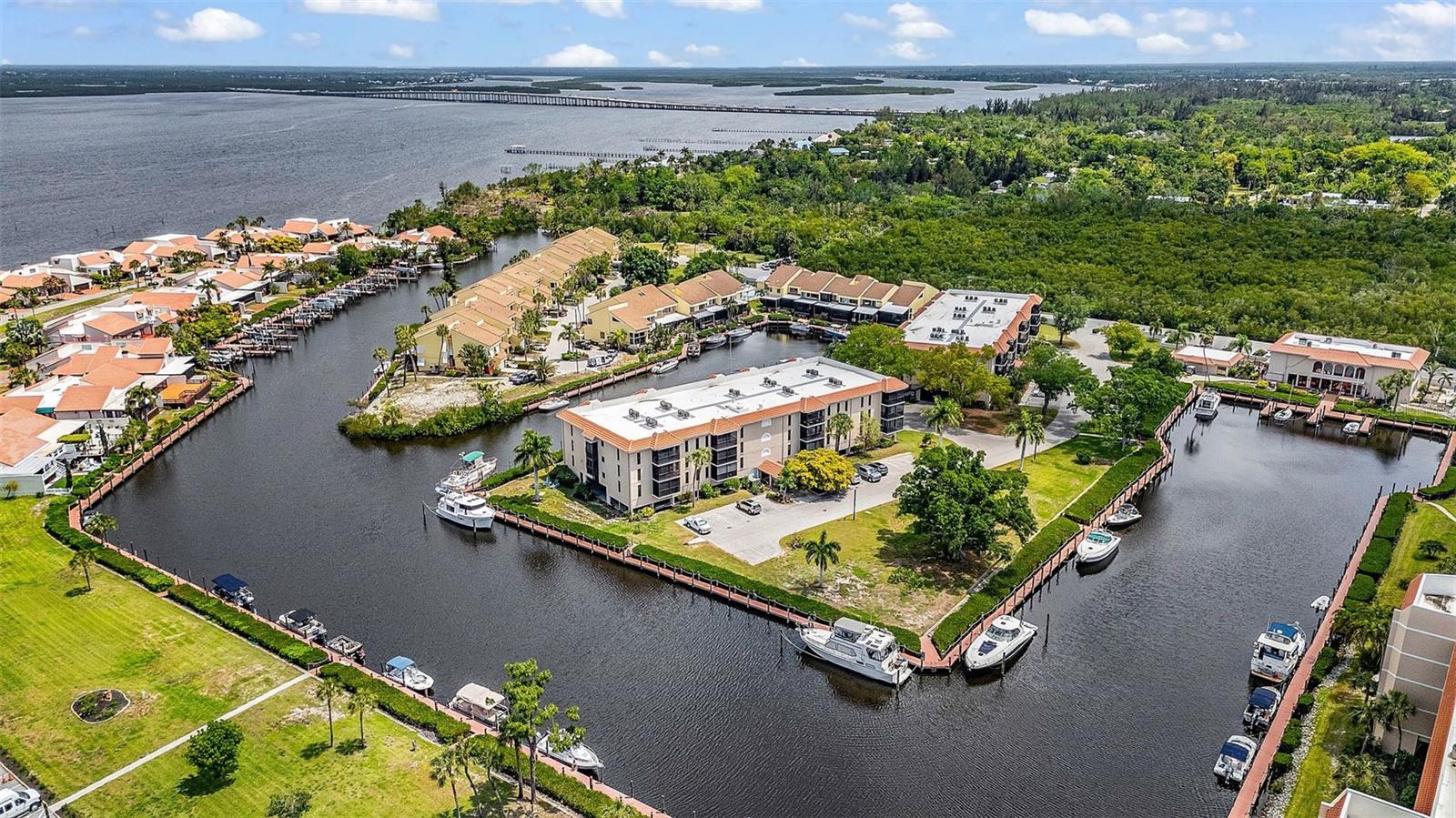 EMERALD POINTE PH 01 - Residential