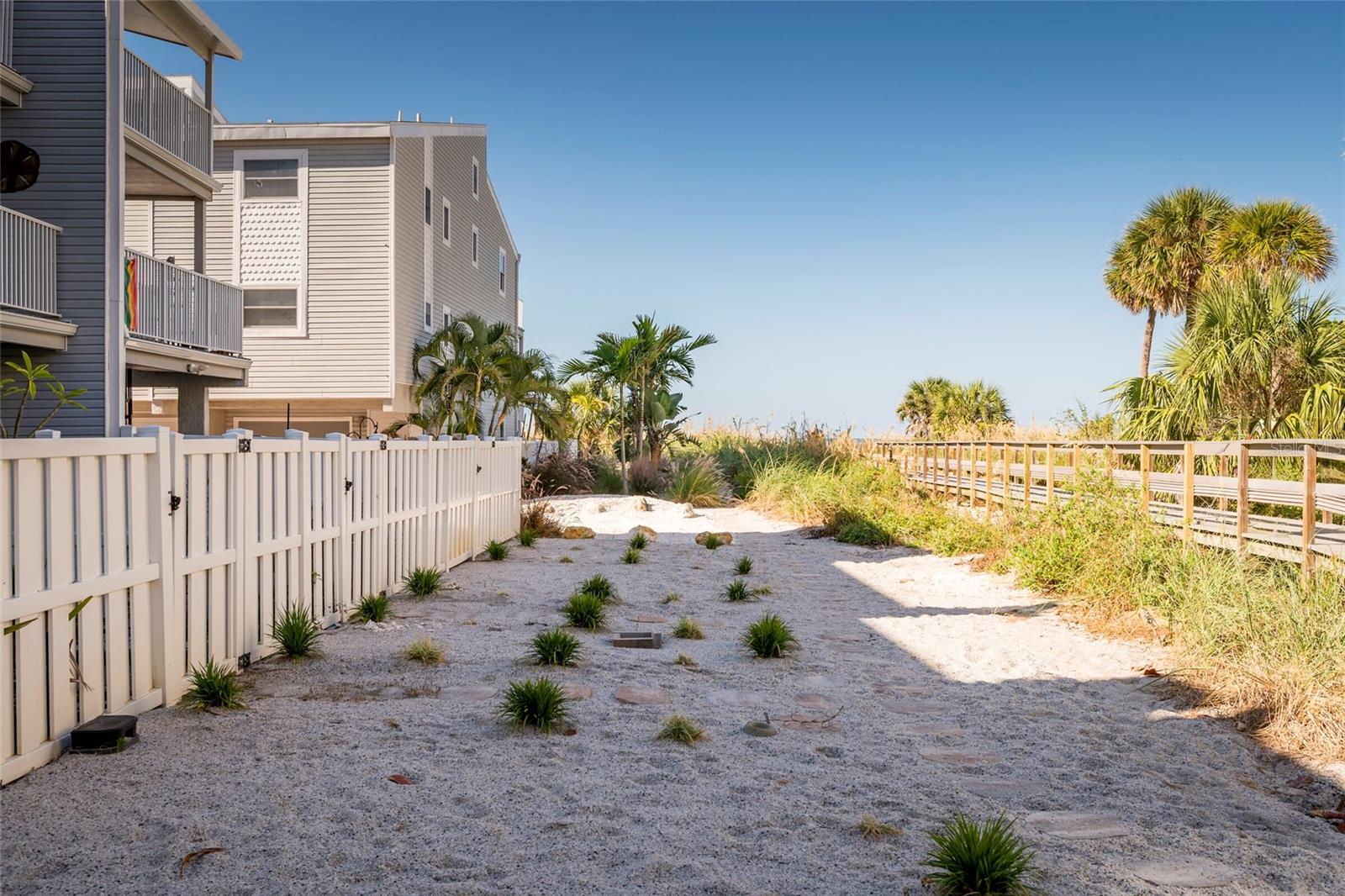 CEDARSAND CONDO - Residential