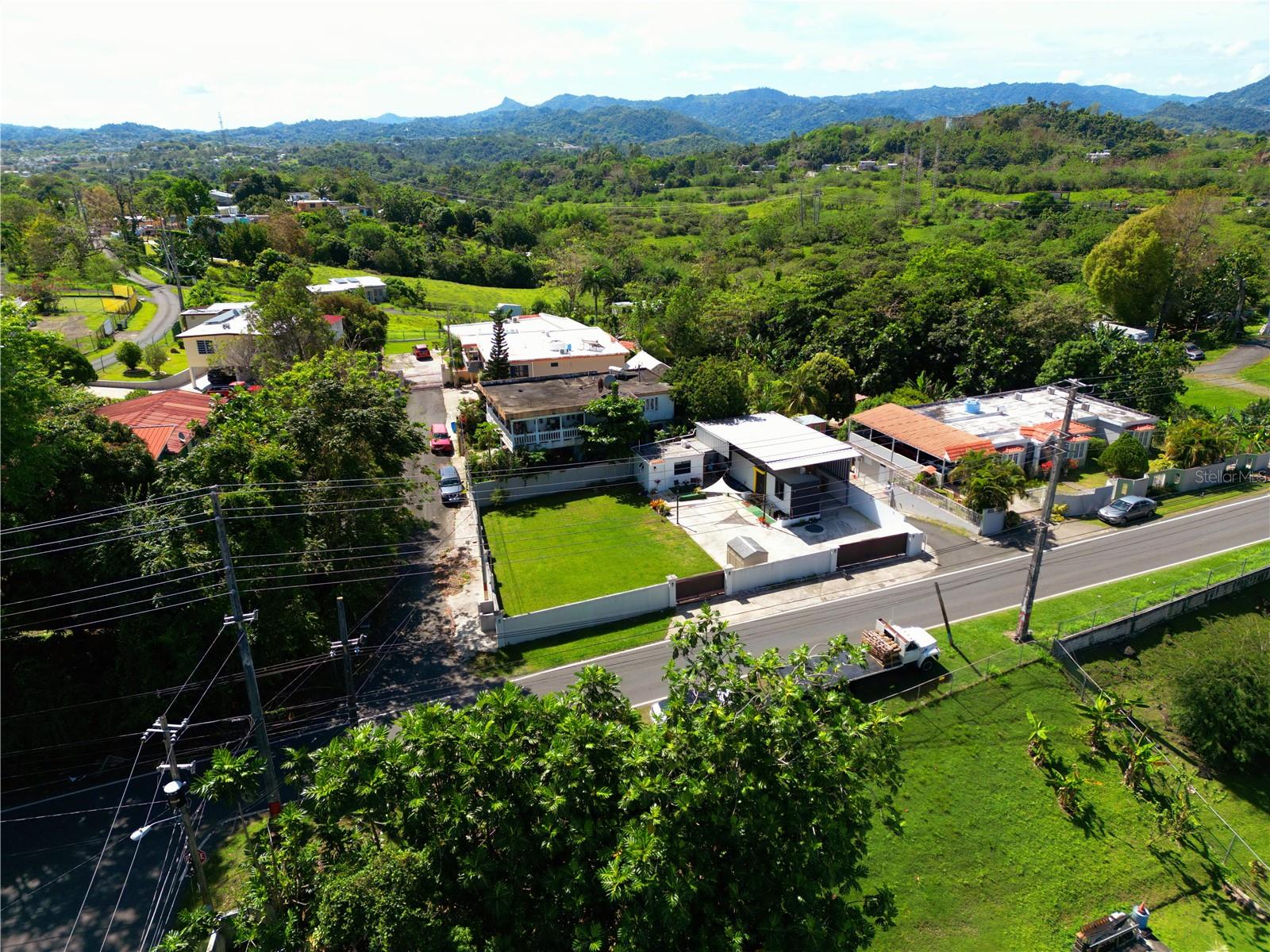 BO. PINAS SECTOR LA LOMA - Residential