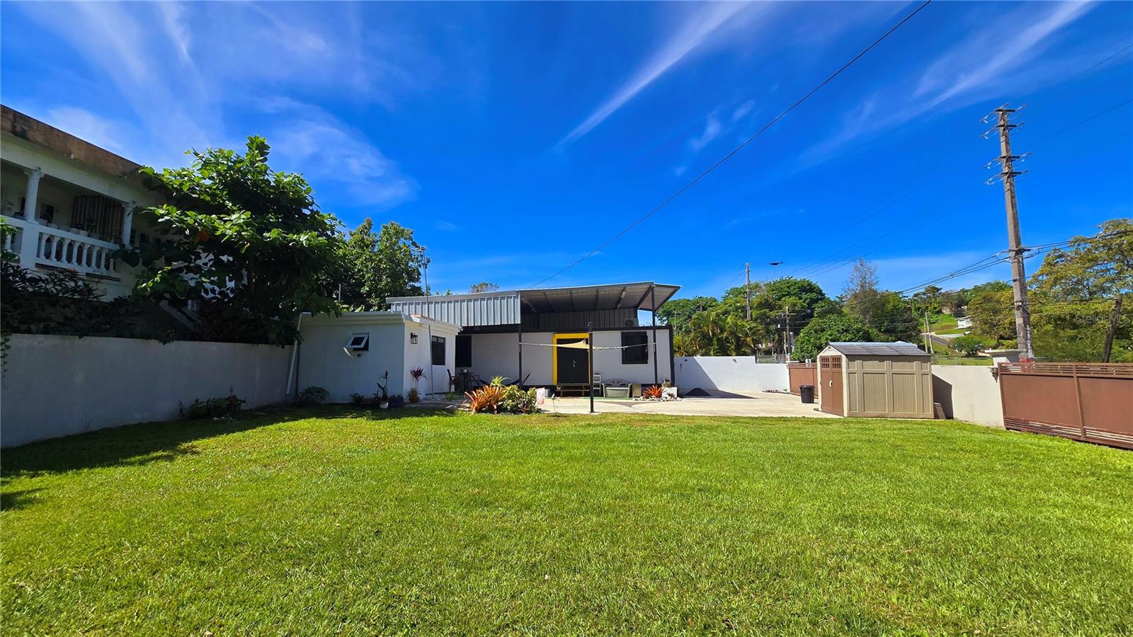 BO. PINAS SECTOR LA LOMA - Residential